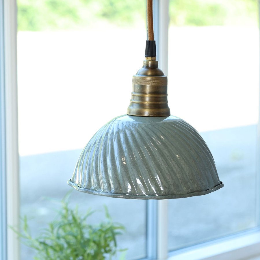 Lunel lampa v smaltovanej farbe