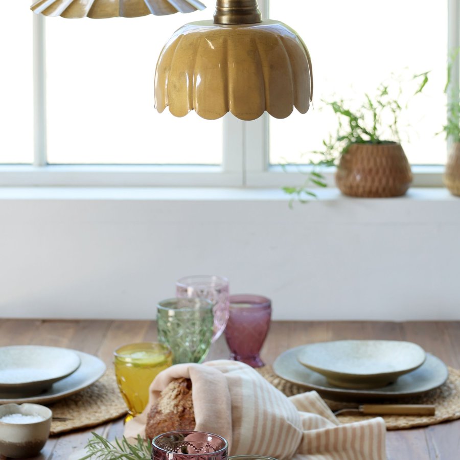 Lunel lampa v smaltovanej medovej farbe