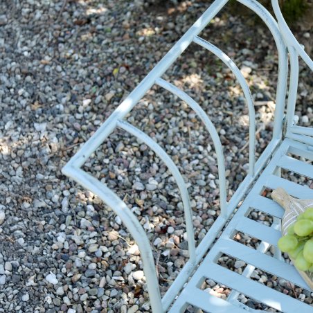 Kovová záhradná lavička s opierkou – Nebeská modrá