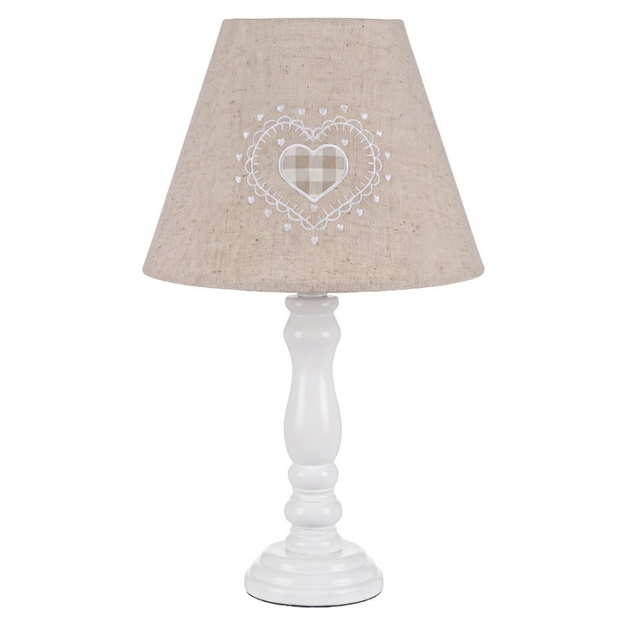 Romantická stolová lampa Clayre & Eef s drevenou podstavou a béžovým tienidlom so srdcom. Štýlové osvetlenie do spálne, obývačky