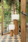 Stojacia lampa Cylinder s pleteným valcovým podstavcom a smotanovým tienidlom – L